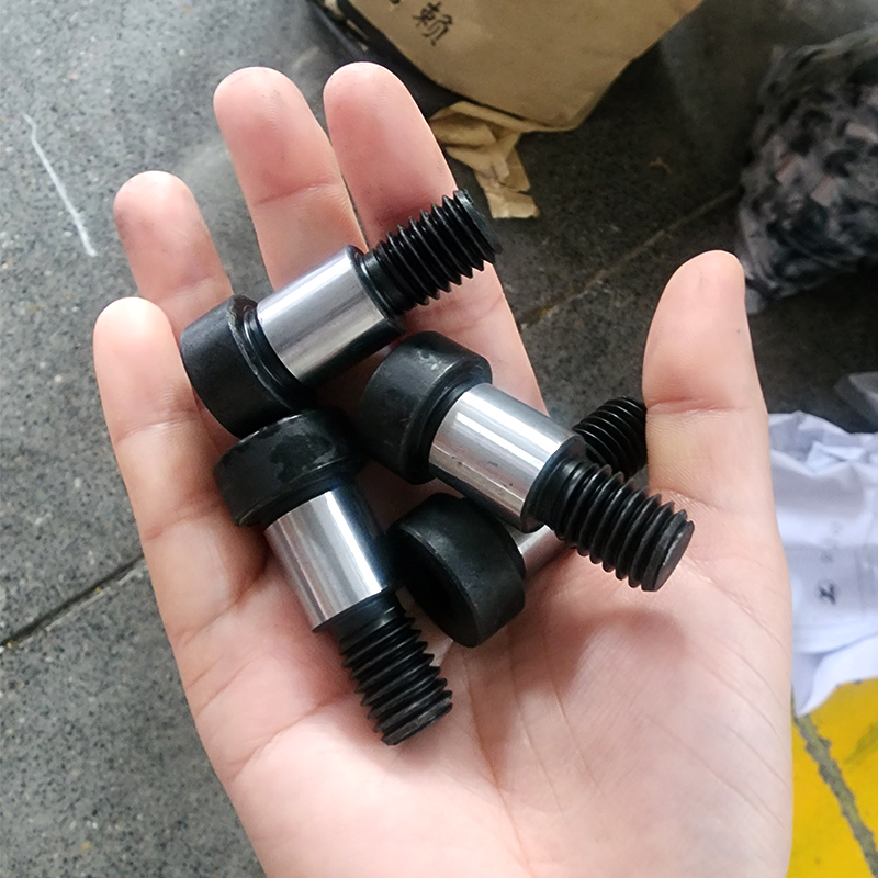 Viti a spalla con testa a esagono incassato in acciaio legato zincato da 1-8 UNC x 5 Viti a spalla con testa a esagono incassato in acciaio legato zincato da 1-8 UNC x 5